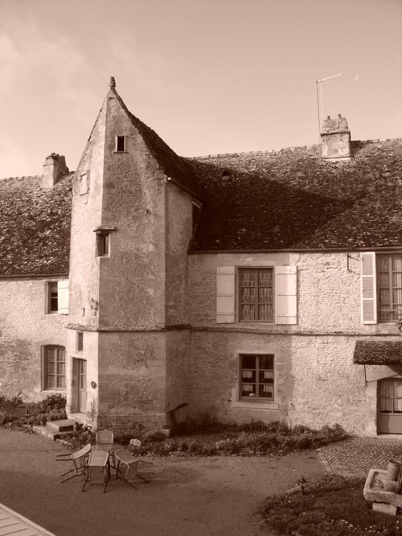 Manoir De Coulandon Hotel Argentan Exterior photo